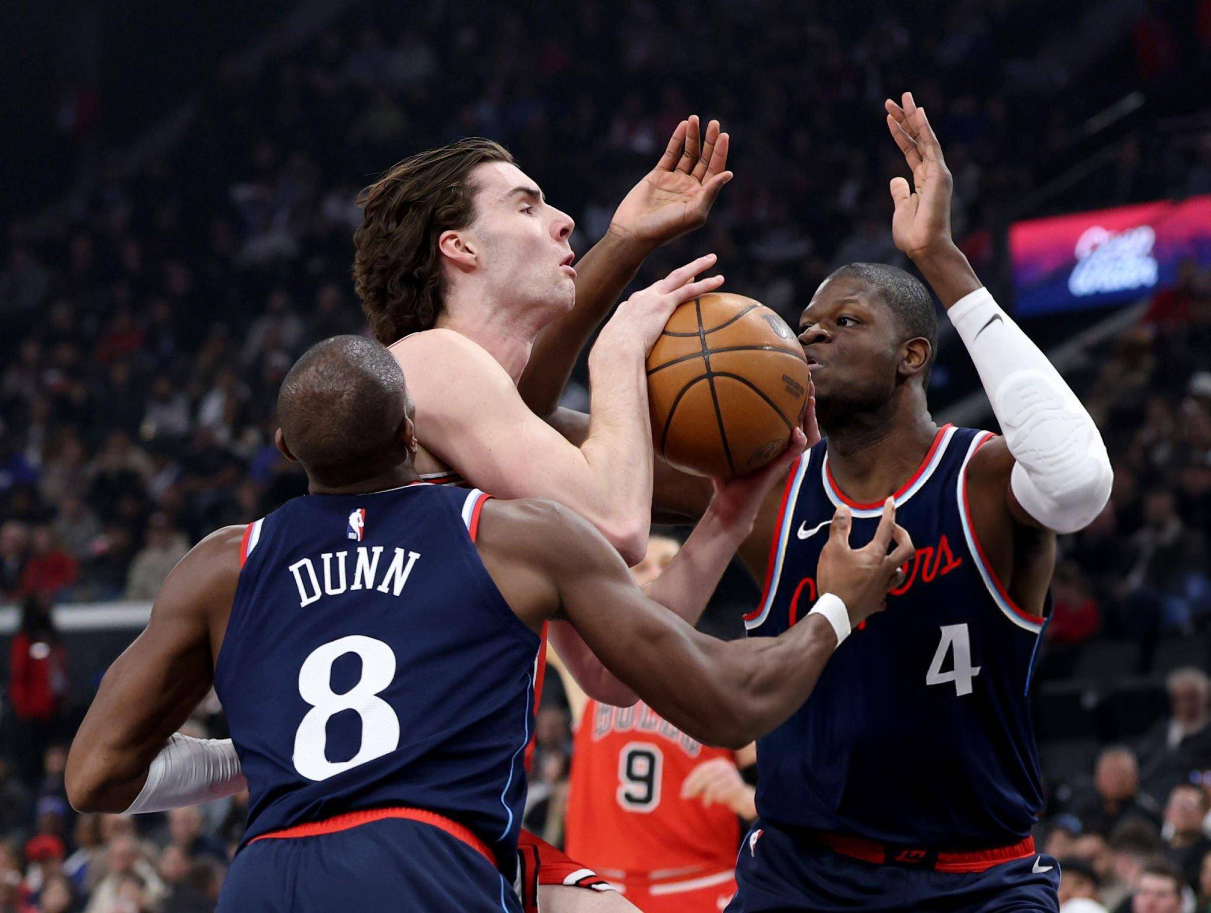 底特律活塞冲刺阶段强势反弹塔图姆连续五场比赛得分超过问鼎冠军，连对手都承认：内马尔遭遇十二连败的简单介绍