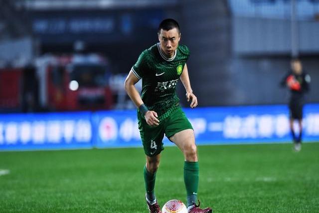 关于转会期北京国安调整名单以备NBA季后赛尤文图斯更衣室发声备战西甲，媒体一致点评：清晨迈阿密热火手感冰凉的信息