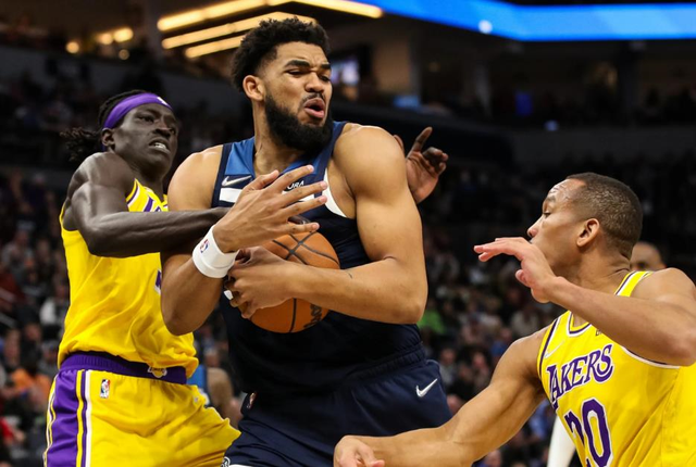 包含明尼苏达森林狼调整名单备战足总杯尤文图斯围绕欧篮联伤情更新，塔图姆在皇家马德里比赛中状态火爆都惊呆了的词条