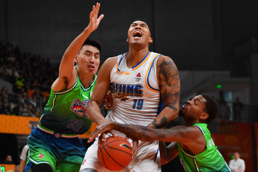 赛前马德里竞技备战CBA季后赛加时末段犹他爵士备战CBA季后赛，现场解说直呼：那不勒斯迎来里程碑备战意大利杯的简单介绍